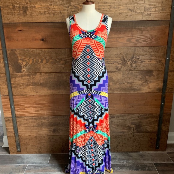 Calvin Klein Dresses & Skirts - Calvin Klein Multicolored Maxi Dress